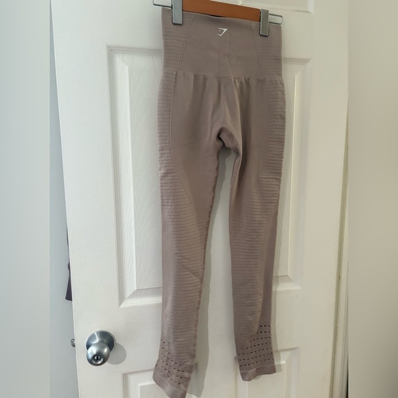 Gymshark eyelet seamless energy hi-rise leggings size XS - Picture 5 of 10